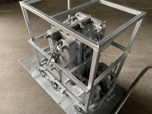 Gloss Surface Rotomolding Molds With G Clamps Full Steel Frame Work
