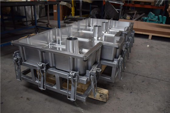 Single Cavity Plastic Case Molding / Rotational Mold Makers 4mm-8mm  Thickness
