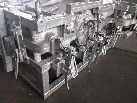 CAD Rotational Moulding Tools For Road Barriers With Heavy Clamps