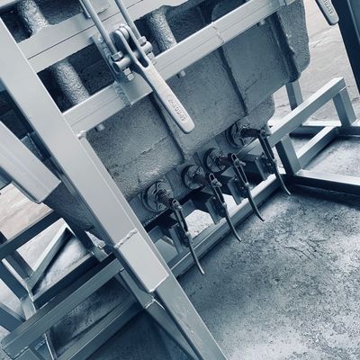 6061t6 Aluminum Mould Maker Gas Tank Cast Rotational Mold NPT